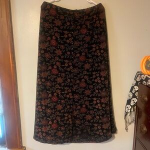 Midi 90’s vibe skirt size XL